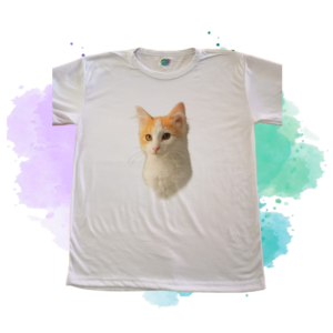 Remera Sublimada Diseño Fotográfico Mascota en Fondo Blanco